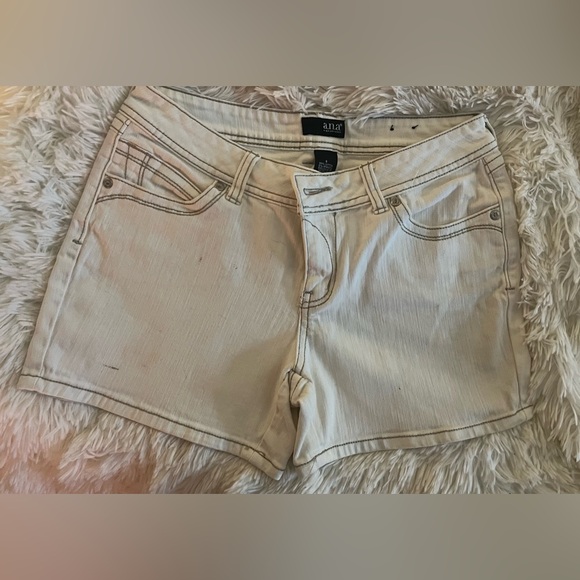 White a.n.a Shorts size 6 2 for $10 - Picture 1 of 3